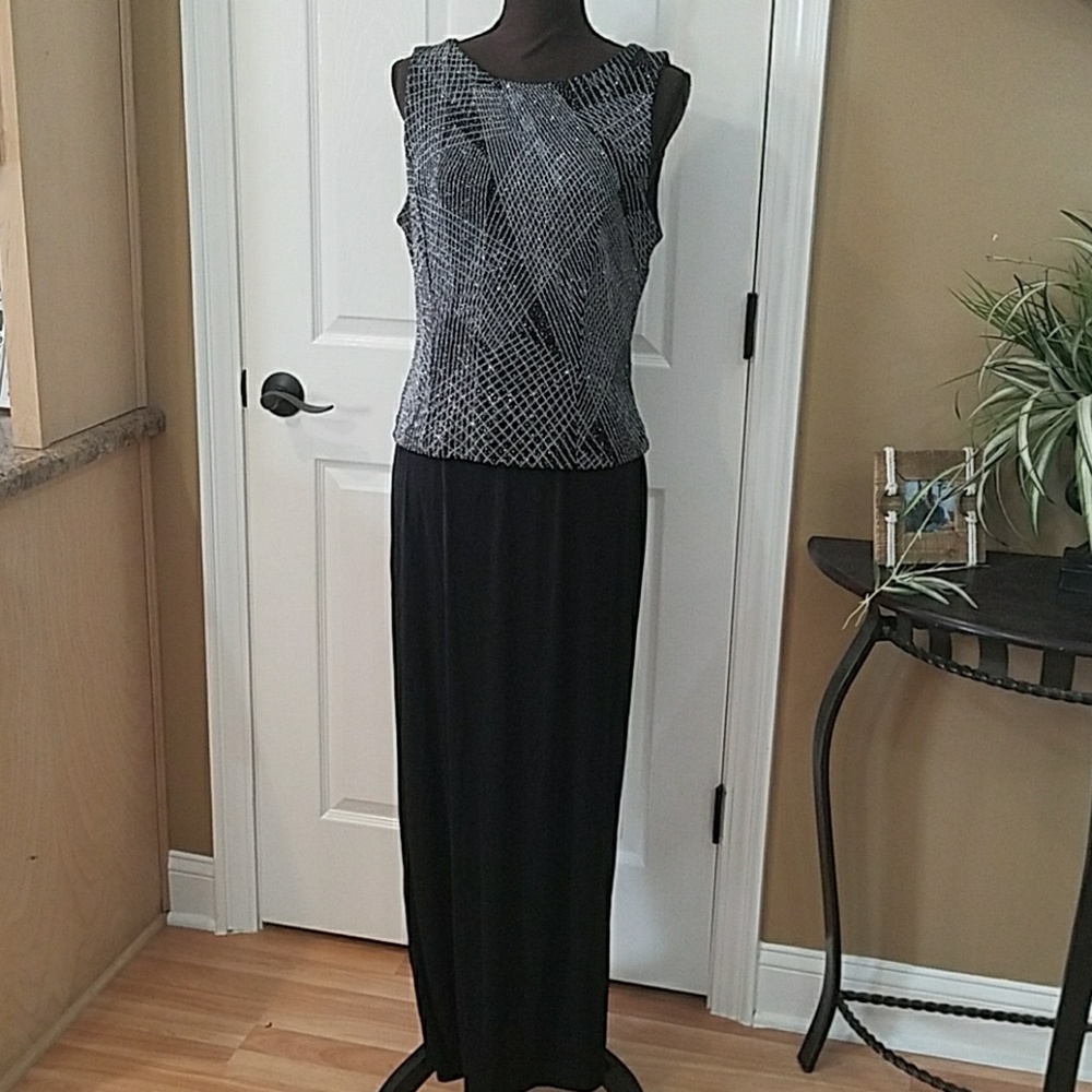 Teddi Evening dress